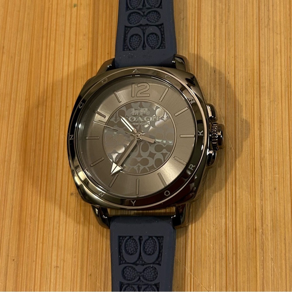 Coach Boyfriend Watch With 34mm Gunmetal Grey Face & Blue Silicone Band - Picture 2 of 8